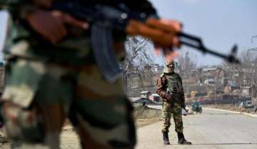 2 overground workers of Jaish-e-Mohammad arrested in Shopian