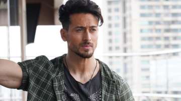 Tiger Shroff dances on 'Ishq wala love' in throwback video