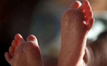 Unable to reach hospital, Telangana woman delivers baby on road