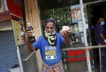 Liquor rush: e-token website launched by Delhi govt crashes, users complain