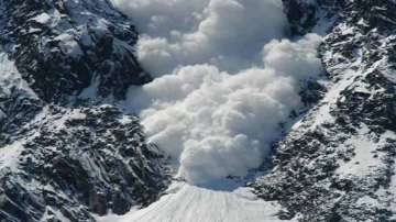 Avalanche, Lugnak La region, Sikkim