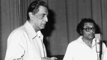 Kishore Kumar's letter to Satyajit Ray latest find in filmmaker's closet