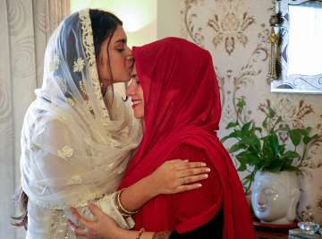 Mumbai: Family members greet each other on the occasion of Eid-ul-Fitr, during the ongoing COVID-19 lockdown, Monday, May 25, 2020.