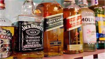 Maharashtra: Liquor worth Rs 76,000 seized from four trucks