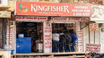 maharashtra liquor shops