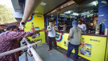 Ensure sale of alcohol through proper scanning: Delhi govt to liquor shops