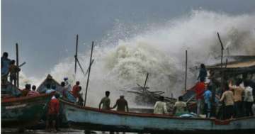 Weather Alert! Cyclone formation over Arabian Sea to bring heavy rain in Mumbai, IMD warns