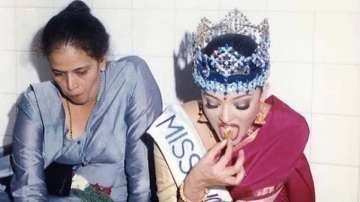 When Miss World Aishwarya Rai enjoyed a meal on floor with mother after getting crowned