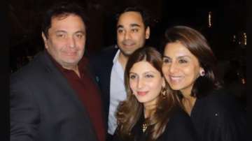 Riddhima Kapoor shares Rishi Kapoor and family's photo from New Year eve 2010