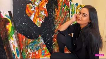 Sonakshi Sinha auctions her artwork to provide ration to daily wage workers