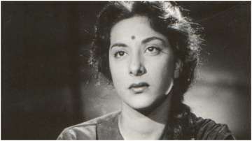 Remembering legendary actress Nargis on her death anniversary 