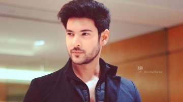 Beyhadh 2 actor Shivin Narang gets injured at home, rushed to the hospital