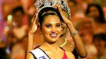 Lara Dutta takes fans back to her Miss Universe crowning moment in 2000