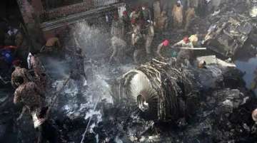 pakistan international airlines crash