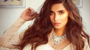 Diana Penty extends support to Mumbai Police in their COVID-19 war