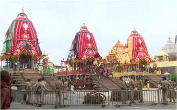 Lord Jagannath Rath Yatra held in Puri under curfew