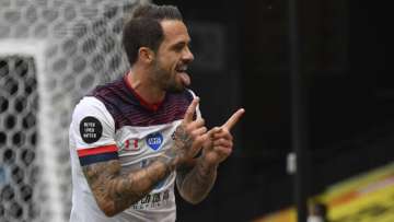 Southampton's Danny Ings celebrates after scoring his second goal of the game during the English Premier League soccer match between Watford and Southampton at the Vicarage Road Stadium in Watford