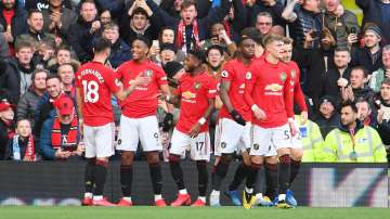 Premier League: Rio Ferdinand tips Manchester United to break into top-four