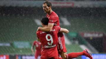Robert Lewandowski scores as Bayern Munich beat Werder Bremen to clinch 8th straight Bundesliga titl