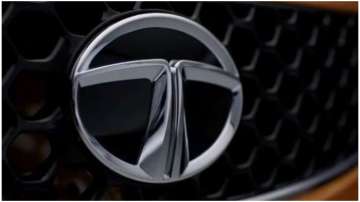 Tata Motors shares decline nearly 6 per cent on March quarter loss