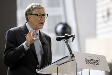 Bill Gates says 200 million coronavirus vaccine kits to be made by South Korean company