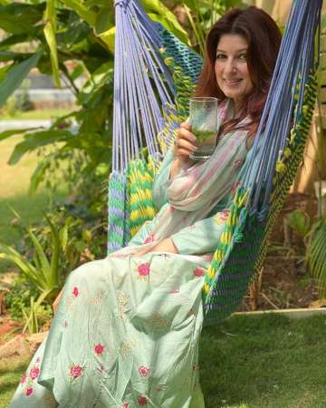 Lockdown diaries: When Twinkle Khanna discovered her 'world is filled with creatures'