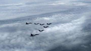 5 Rafale jets escorted by 2 Sukhoi aircrafts of the IAF