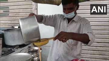 Chaiwala applies for loan, gets Rs 50,00,00,000 bank default notice