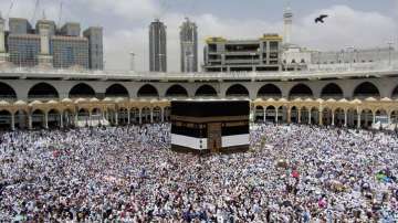 Saudi Arabia announces Haj restrictions