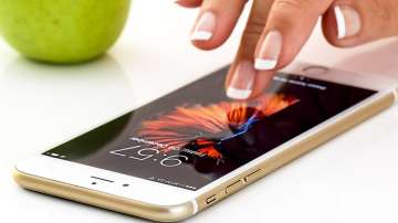 apple, iphone, apple iphone, apple iphone to replace passports, apple iphone to replace driver's lic