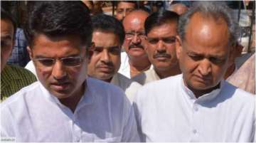 Ashok Gehlot takes first round, over to Sachin Pilot now