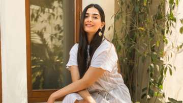 Sonam Kapoor reacts to new flu strain with ‘pandemic potential’