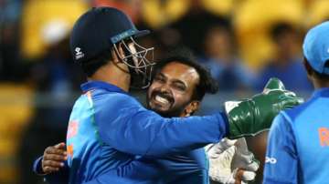 Kedar Jadhav's emotional letter on MS Dhoni's birthday proves Mahi is a man with golden heart