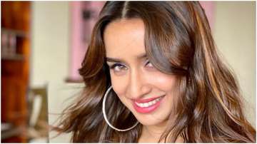 Shraddha Kapoor hits 50 million followers on Instagram, pens handwritten note in 3 languages for fan