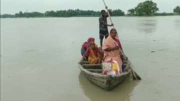Locals of villages in five panchayats of Kusheshwar block have moved to safer places after flooding 