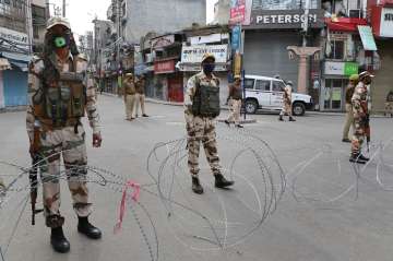 Encounter between militants and security forces in J-K's Baramulla
