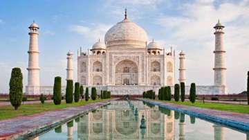 Restaurants, gyms to reopen in Agra, Taj Mahal stays shut