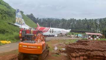 Air India Plane Crash Victims: Kerala CM Pinarayi Vijayan has announced a compensation of Rs 10 lakh