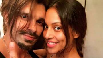 Karan Singh Grover's new artwork gets praises from wife Bipasha Basu