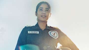 Janhvi Kapoor exudes confidence as IAF pilot in Gunjan Saxena: The Kargil Girl new song Asmaan Di Pa