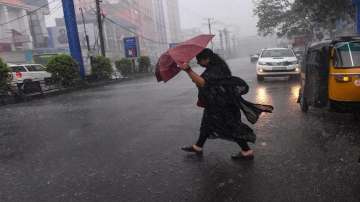 Heavy rains lash parts of Delhi-NCR, waterlogging reported