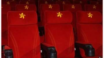 Multiplex Association, filmmakers request Centre to open cinema halls 