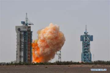 China successfully launches new optical remote-sensing satellite