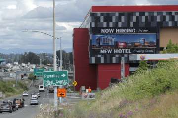 US jobless claims below 1 million for first time in COVID-19 Pandemic