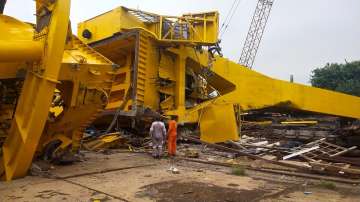 Visakhapatnam crane collapse