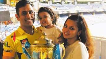 Sakshi with MS Dhoni and daughter Ziva