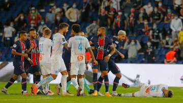 Neymar among 5 stoppage-time red cards, Marseille beat PSG 1-0