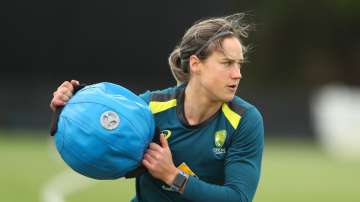 Ellyse Perry out of New Zealand series due to injury