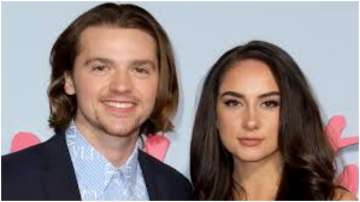 'The Kissing Booth' star Joel Courtney marries 'best friend' Mia Scholink