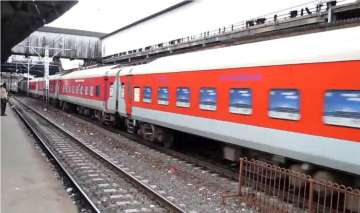 Video: Patna-Delhi Rajdhani sets new speed record at 130 kmph